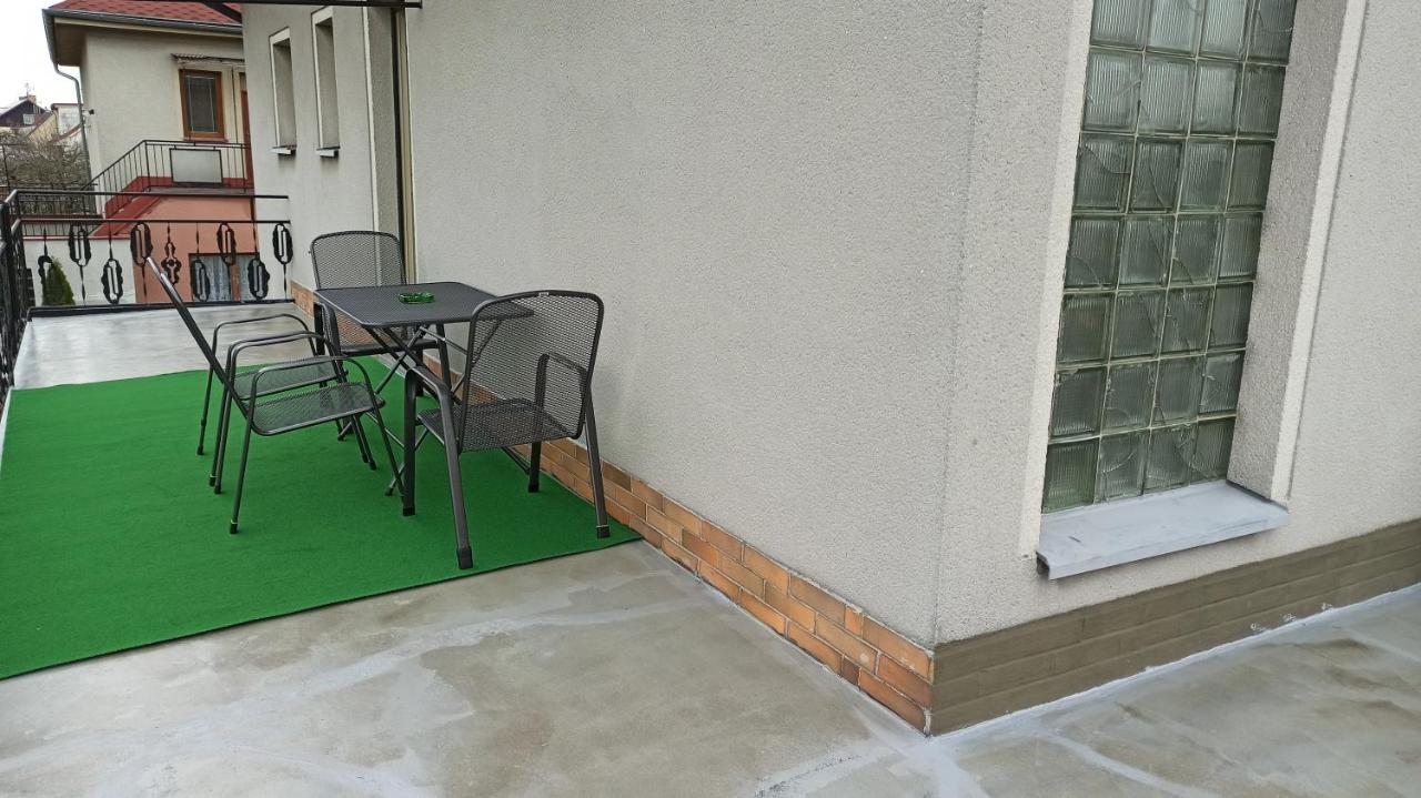 Apartman Milena Jicin Ngoại thất bức ảnh