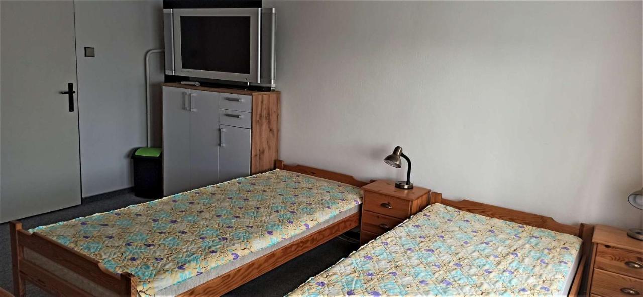Apartman Milena Jicin Ngoại thất bức ảnh